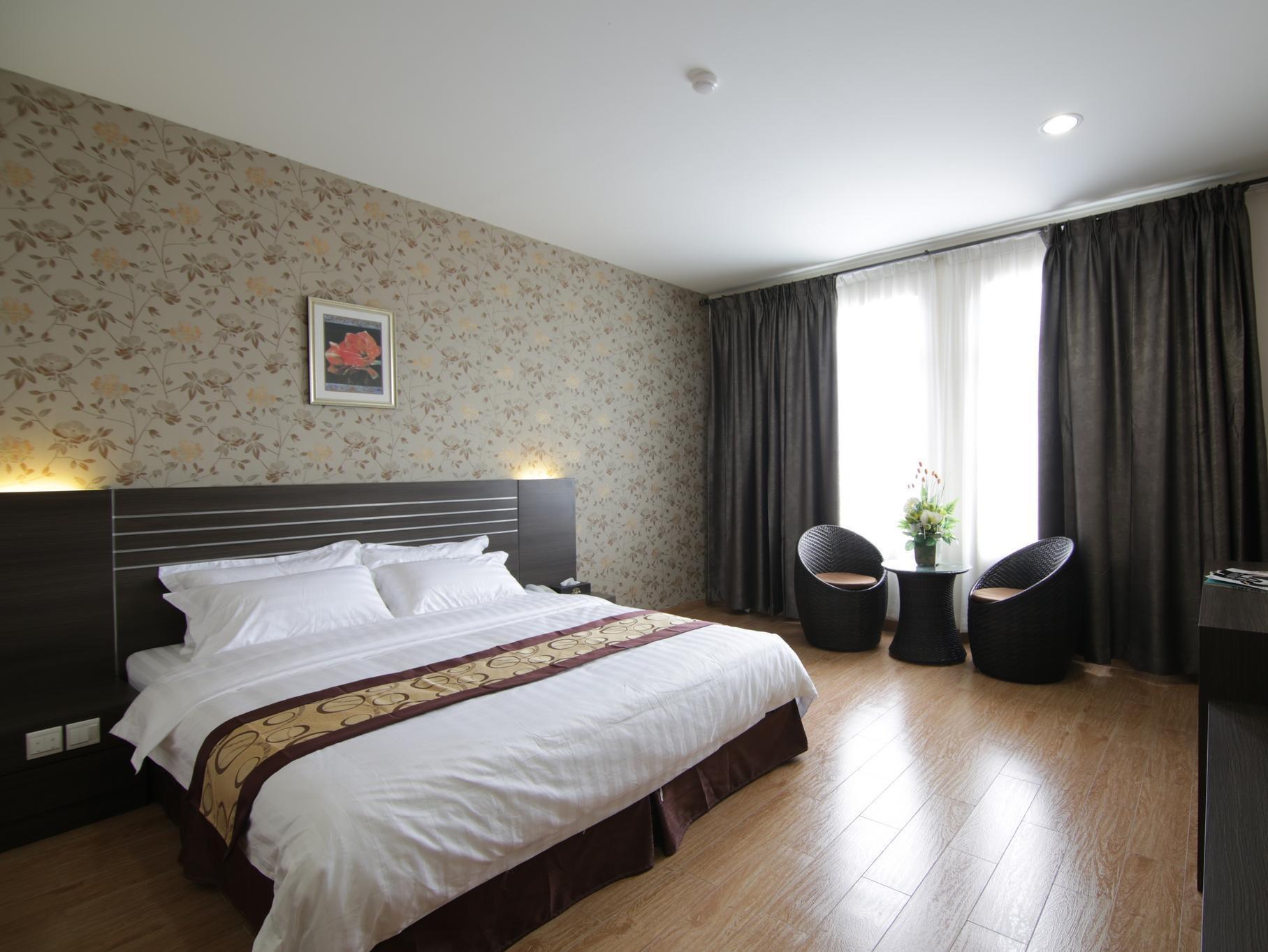 Os Hotel Edukits Fka Venesia Hotel Batam Eksteriør bilde