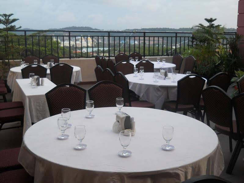 Os Hotel Edukits Fka Venesia Hotel Batam Eksteriør bilde